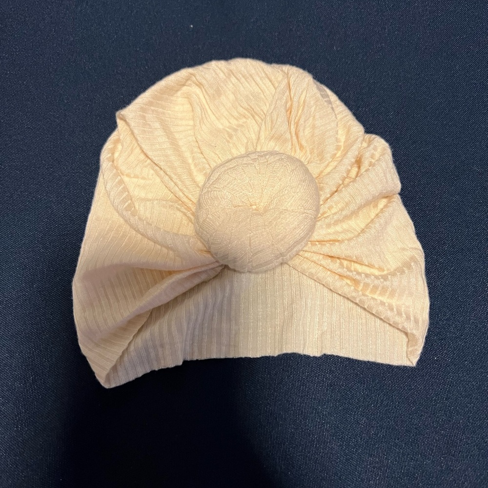 Top Knots cream ribbed head wrap size Small